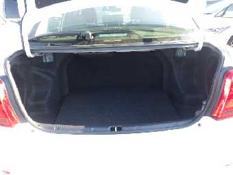 TOYOTA COROLLA AXIO 2018 Image 12