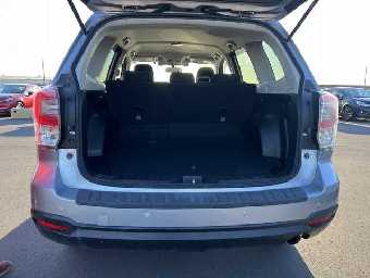 SUBARU FORESTER 2018 Image 8