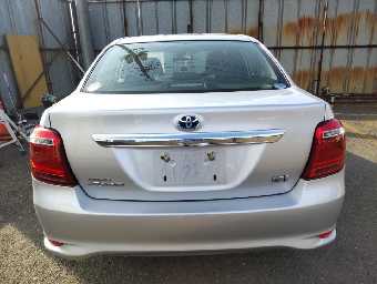 TOYOTA COROLLA AXIO 2018 Image 3