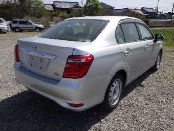 TOYOTA COROLLA AXIO 2018 Image 17