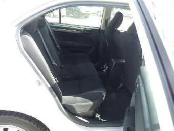 TOYOTA COROLLA AXIO 2018 Image 27