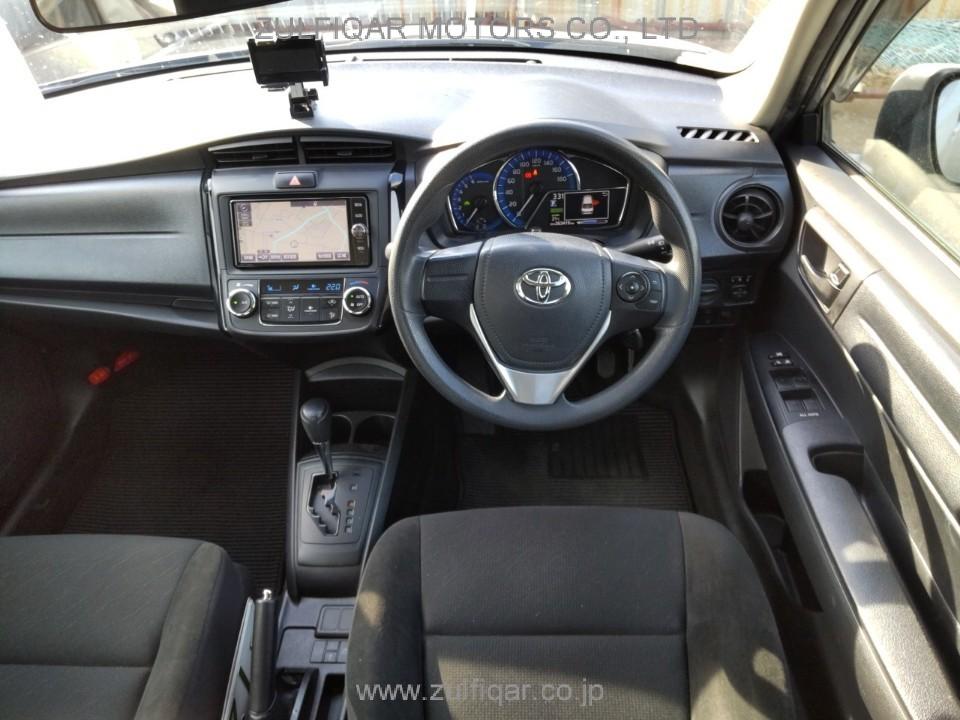 TOYOTA COROLLA AXIO 2018 Image 8