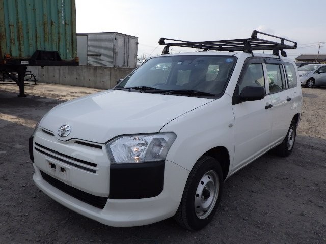 TOYOTA PROBOX 2018 Image 26