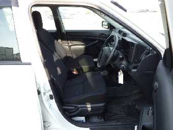 TOYOTA PROBOX 2018 Image 27