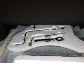 TOYOTA COROLLA AXIO 2018 Image 9