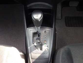 TOYOTA COROLLA AXIO 2018 Image 15