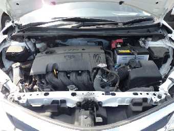 TOYOTA COROLLA AXIO 2018 Image 18