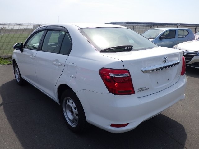 TOYOTA COROLLA AXIO 2018 Image 29