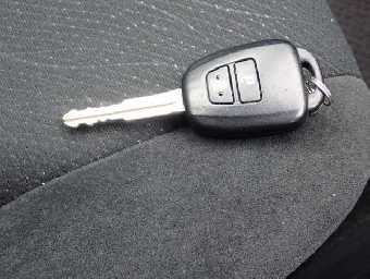 TOYOTA COROLLA AXIO 2018 Image 8