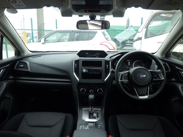 SUBARU IMPREZA SPORT 2018 Image 19