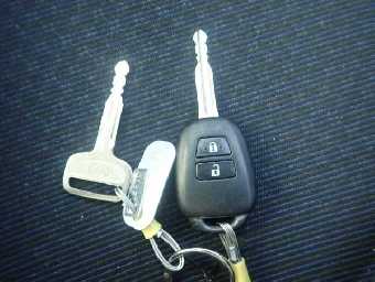 TOYOTA SUCCEED 2018 Image 8