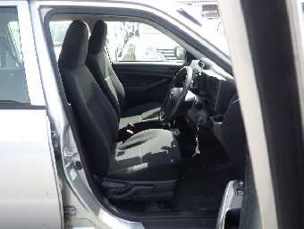 TOYOTA SUCCEED 2018 Image 13