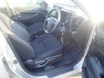 TOYOTA SUCCEED 2018 Image 4