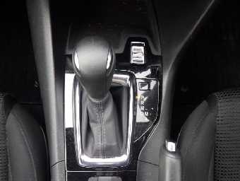 MAZDA AXELA 2018 Image 10