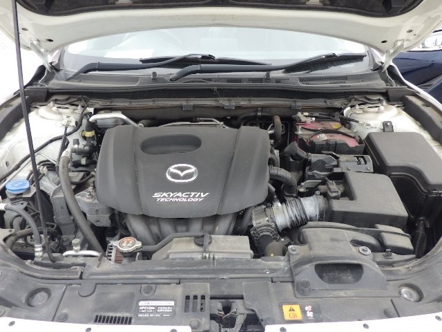 MAZDA AXELA 2018 Image 21