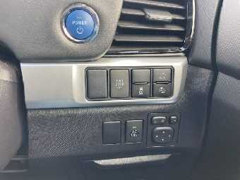 TOYOTA ESTIMA HYBRID 2016 Image 13