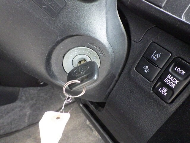 TOYOTA PROBOX 2018 Image 28