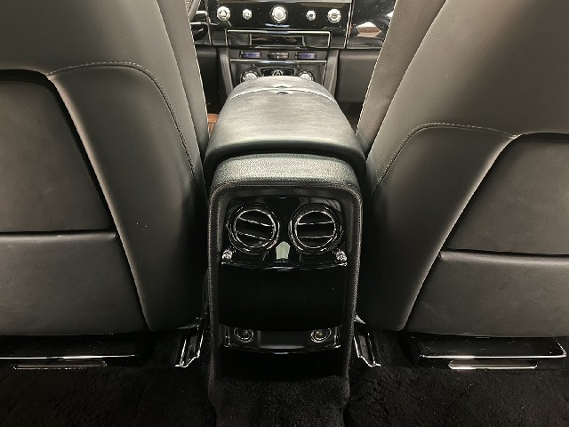 ROLLS ROYCE PHANTOM 2013 Image 51