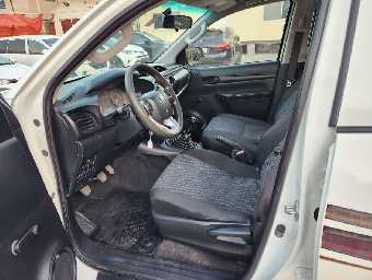 TOYOTA HILUX PICKUP 2019 Image 13