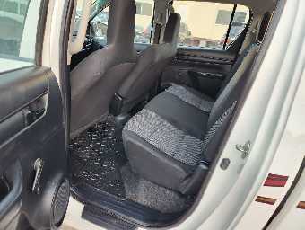 TOYOTA HILUX PICKUP 2019 Image 15