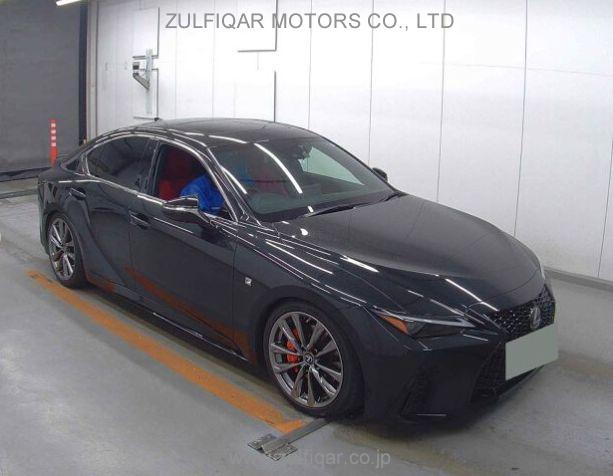 LEXUS IS 2021 Image 1