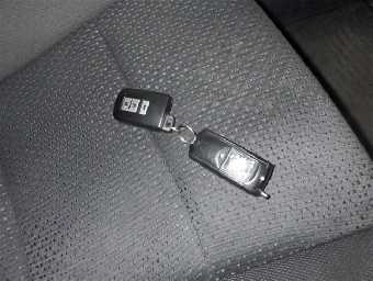 TOYOTA CAMRY 2013 Image 4