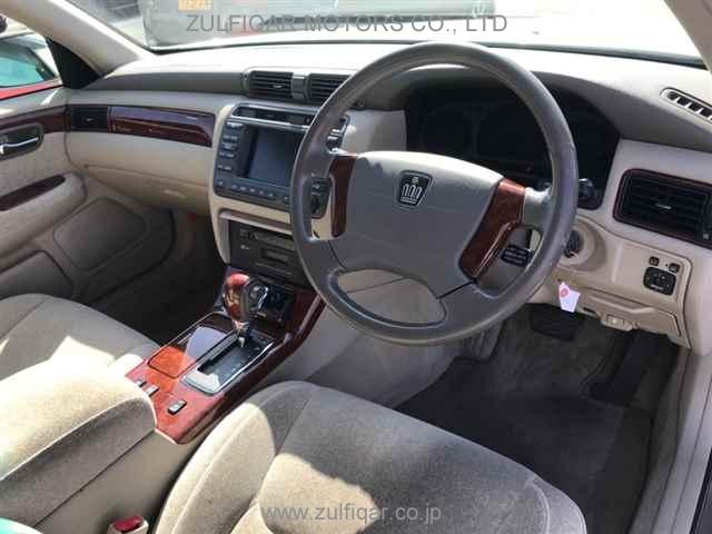 TOYOTA CROWN 2003 Image 3