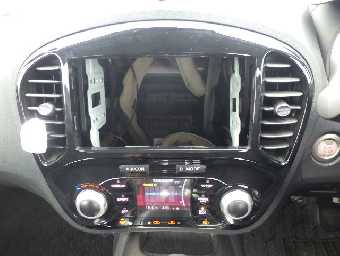 NISSAN JUKE 2018 Image 6