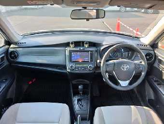 TOYOTA COROLLA AXIO 2015 Image 11
