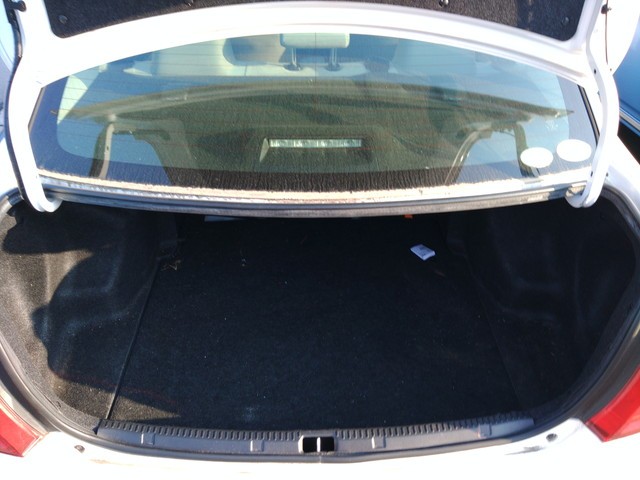 TOYOTA COROLLA AXIO 2015 Image 20