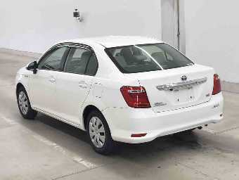 TOYOTA COROLLA AXIO 2015 Image 3