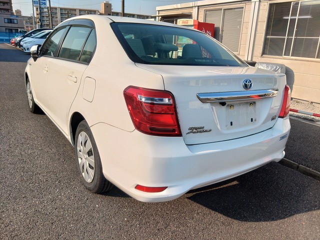 TOYOTA COROLLA AXIO 2015 Image 24