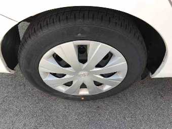 TOYOTA COROLLA AXIO 2015 Image 10