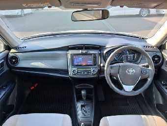 TOYOTA COROLLA AXIO 2015 Image 11