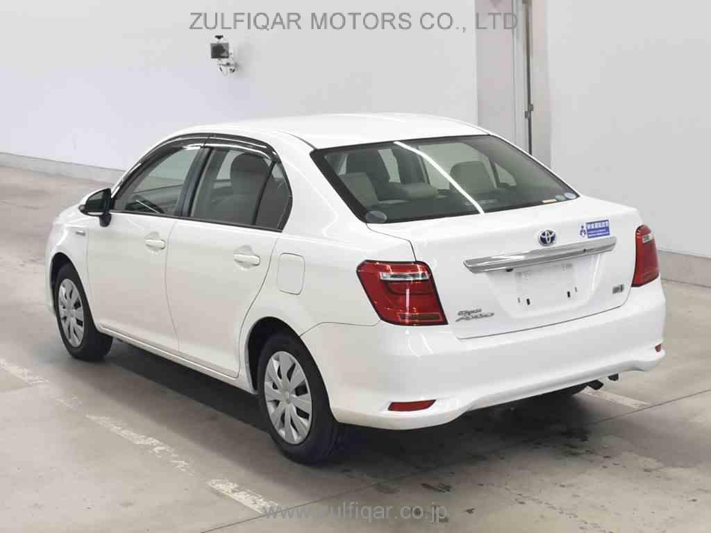 TOYOTA COROLLA AXIO 2015 Image 3