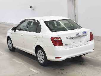 TOYOTA COROLLA AXIO 2015 Image 3