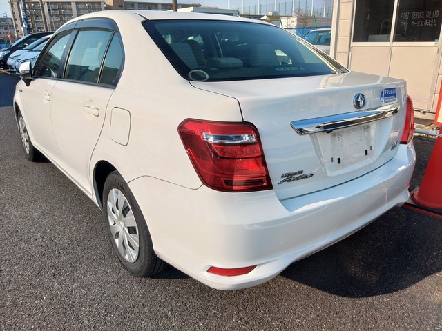 TOYOTA COROLLA AXIO 2015 Image 24