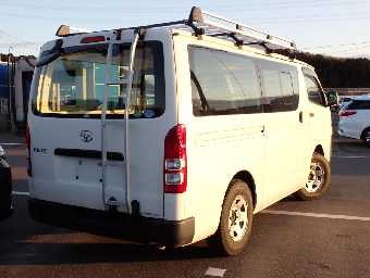 TOYOTA HIACE 2016 Image 2
