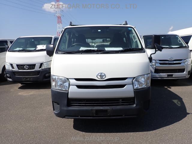 TOYOTA HIACE 2016 Image 4