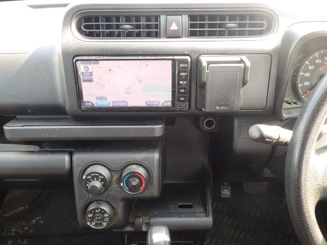 TOYOTA PROBOX 2018 Image 20