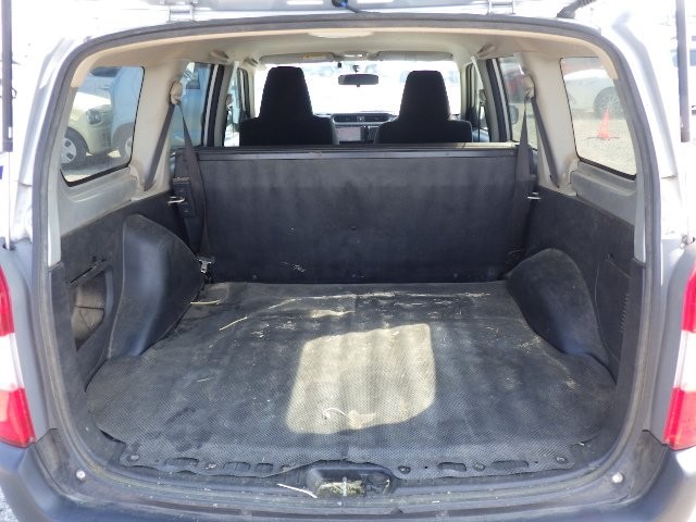 TOYOTA PROBOX 2018 Image 30