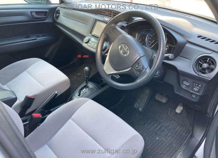 TOYOTA COROLLA AXIO 2015 Image 5