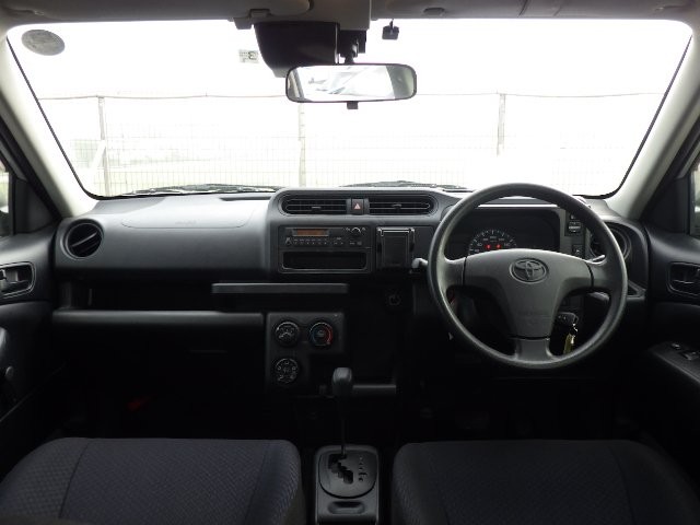 TOYOTA PROBOX 2018 Image 22