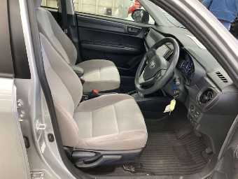 TOYOTA COROLLA AXIO 2017 Image 5