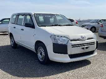 TOYOTA SUCCEED 2017 Image 16