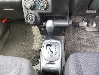 TOYOTA SUCCEED 2017 Image 10