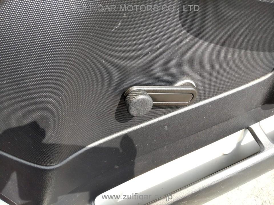 TOYOTA PROBOX 2018 Image 12