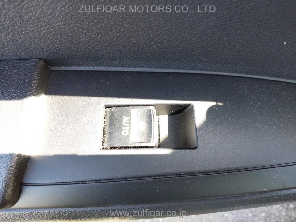 TOYOTA COROLLA AXIO 2017 Image 11