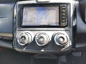 TOYOTA COROLLA AXIO 2017 Image 9