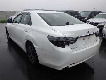 TOYOTA MARK X 2018 Image 22